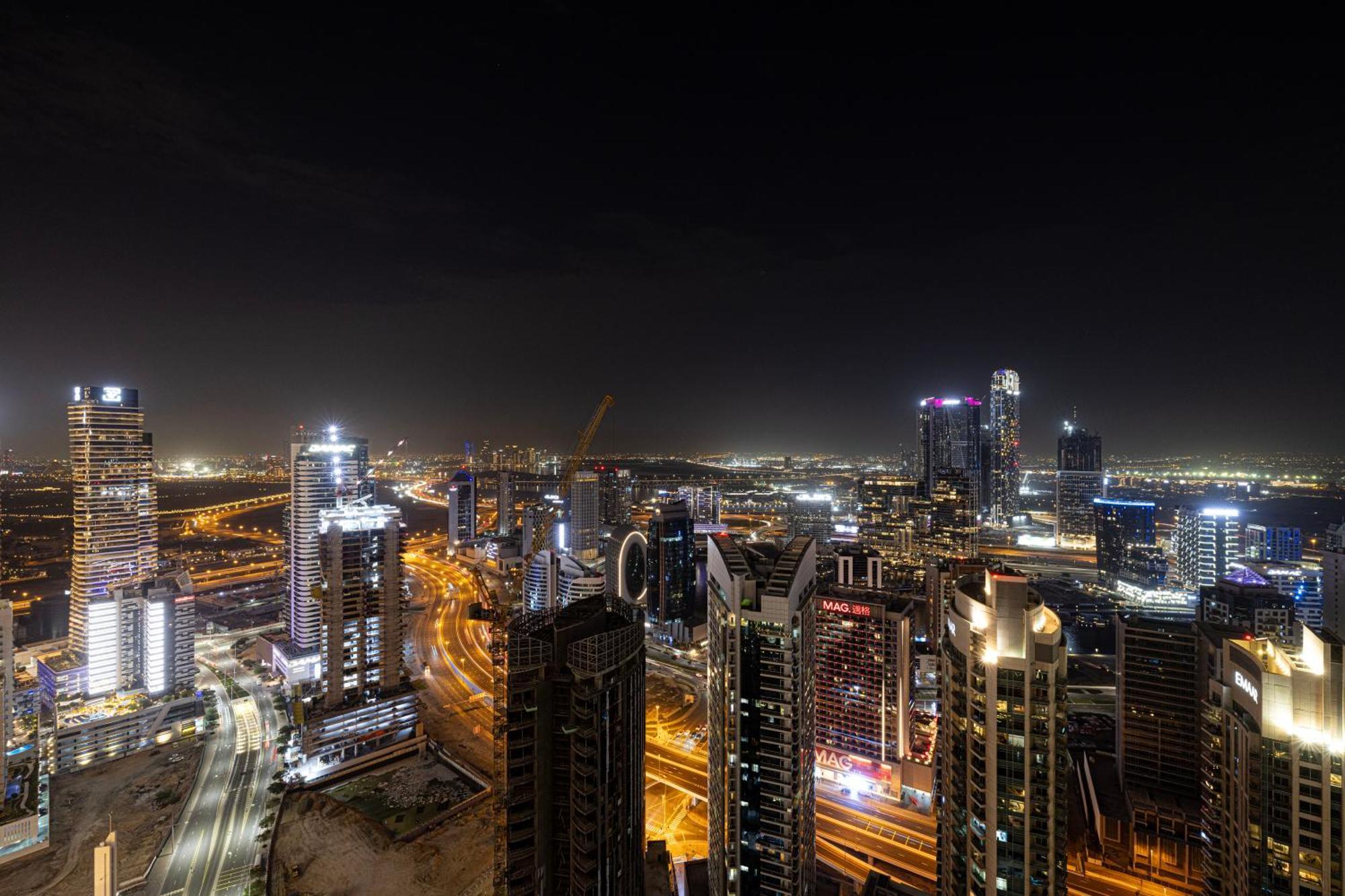 Smartstay At Burj Royale - Full Burj Khalifa View - Brand New Luxury Apartments Dubái Exterior foto